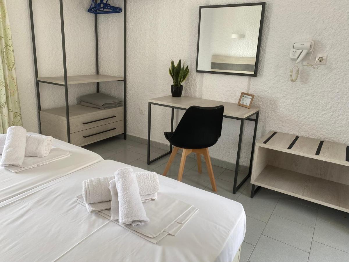 Georgina Hotel Agia Marina  ภายนอก รูปภาพ